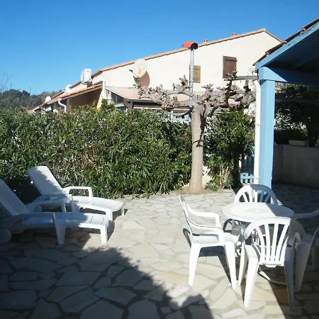 Coquet Pavillon Classe Meuble De Tourisme Holiday home *